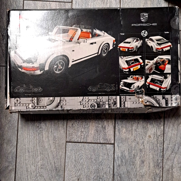 Lego Porsche 911 - Picture 2 of 4